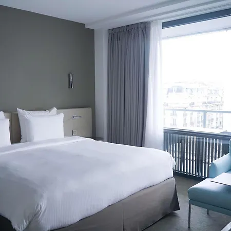 Pullman Paris Tour Eiffel-3