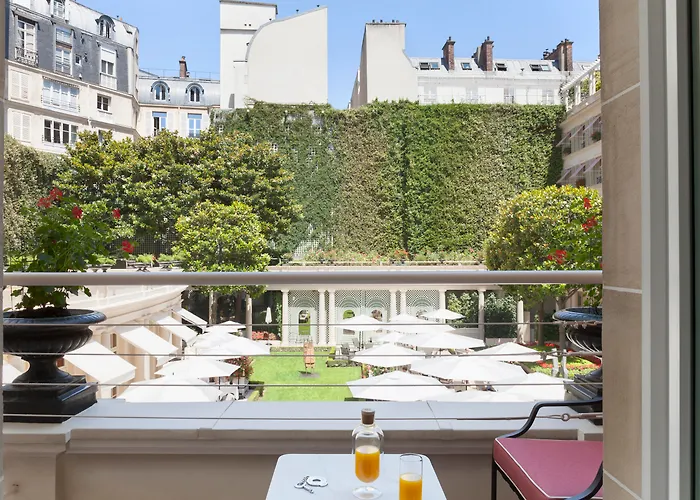 Hôtel Spa: Le Bristol Paris, Oetker Hotels