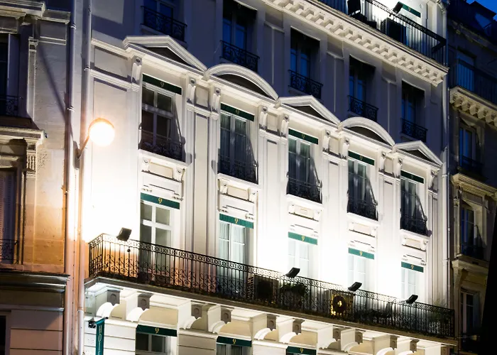 Queens Boutique Hotel