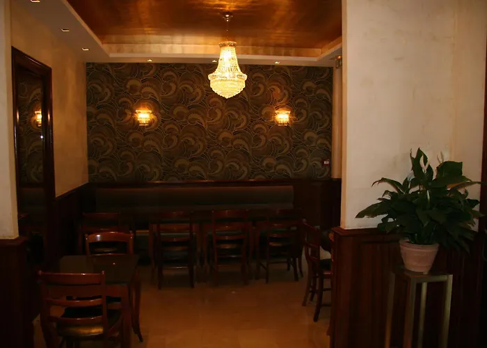 Hotel Bellevue Saint-Lazare