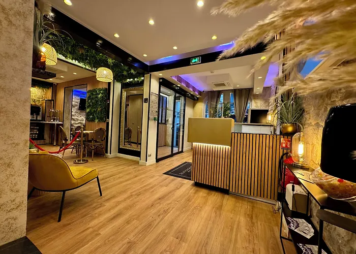 Hôtel accueillant les animaux: Hotel Nation Montmartre