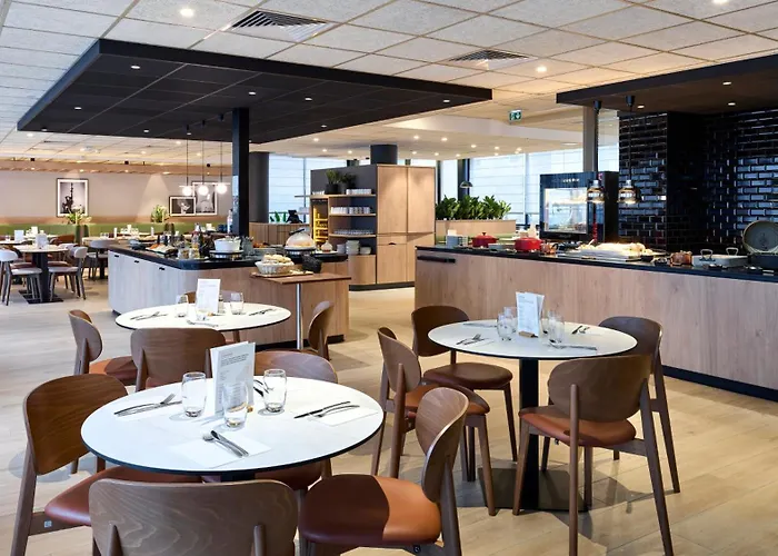 Campanile Paris 19 - La Villette